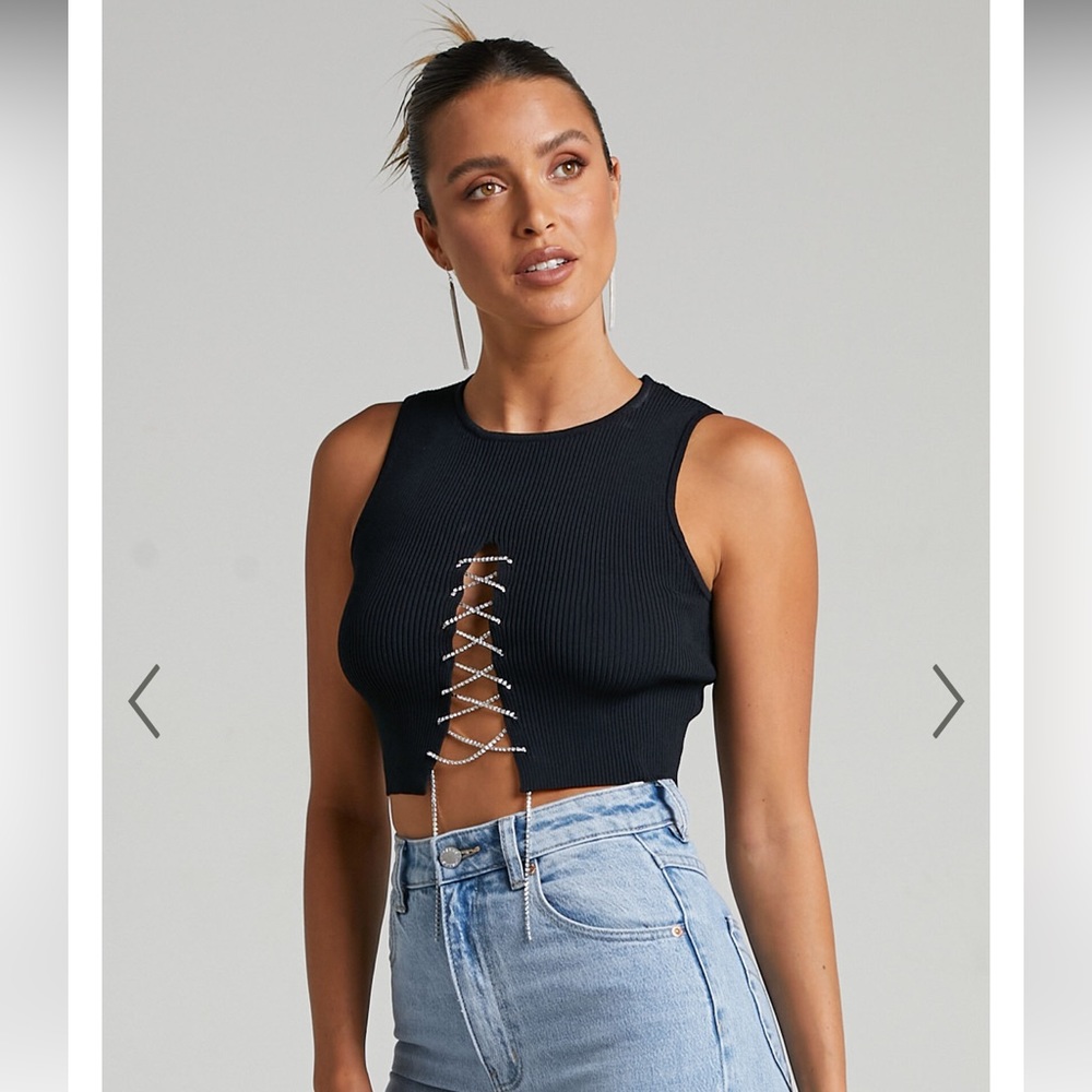 LIONESS - HILTON TANK TOP IN BLACK